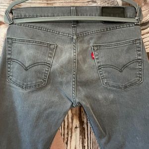 Levi’s men’s gray 30 x 30